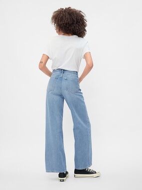 Perfect for Summer Gap High Rise Wide Leg Jeans